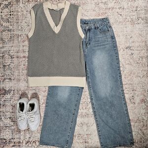 Zara Black and Cream Checkered Sleeveless Top